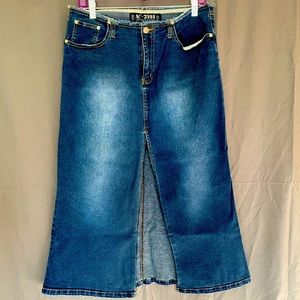 AC-3998 blue denim skirt